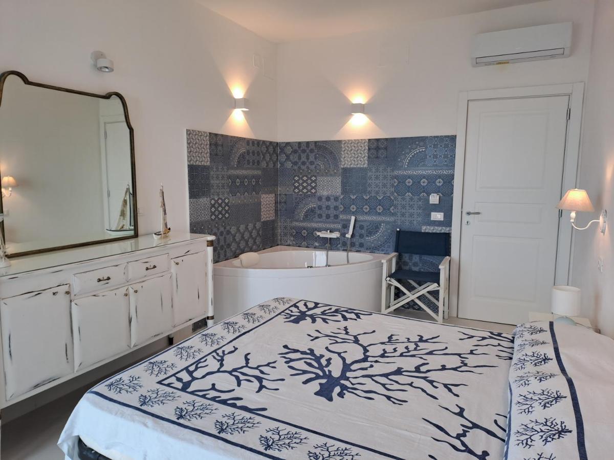 Blue Life, Sea-Luxury Rooms On The Beach Between Palermo And Cefalu' Casteldaccia Eksteriør bilde