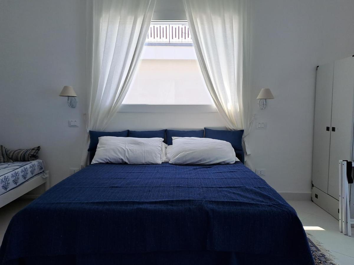 Blue Life, Sea-Luxury Rooms On The Beach Between Palermo And Cefalu' Casteldaccia Eksteriør bilde