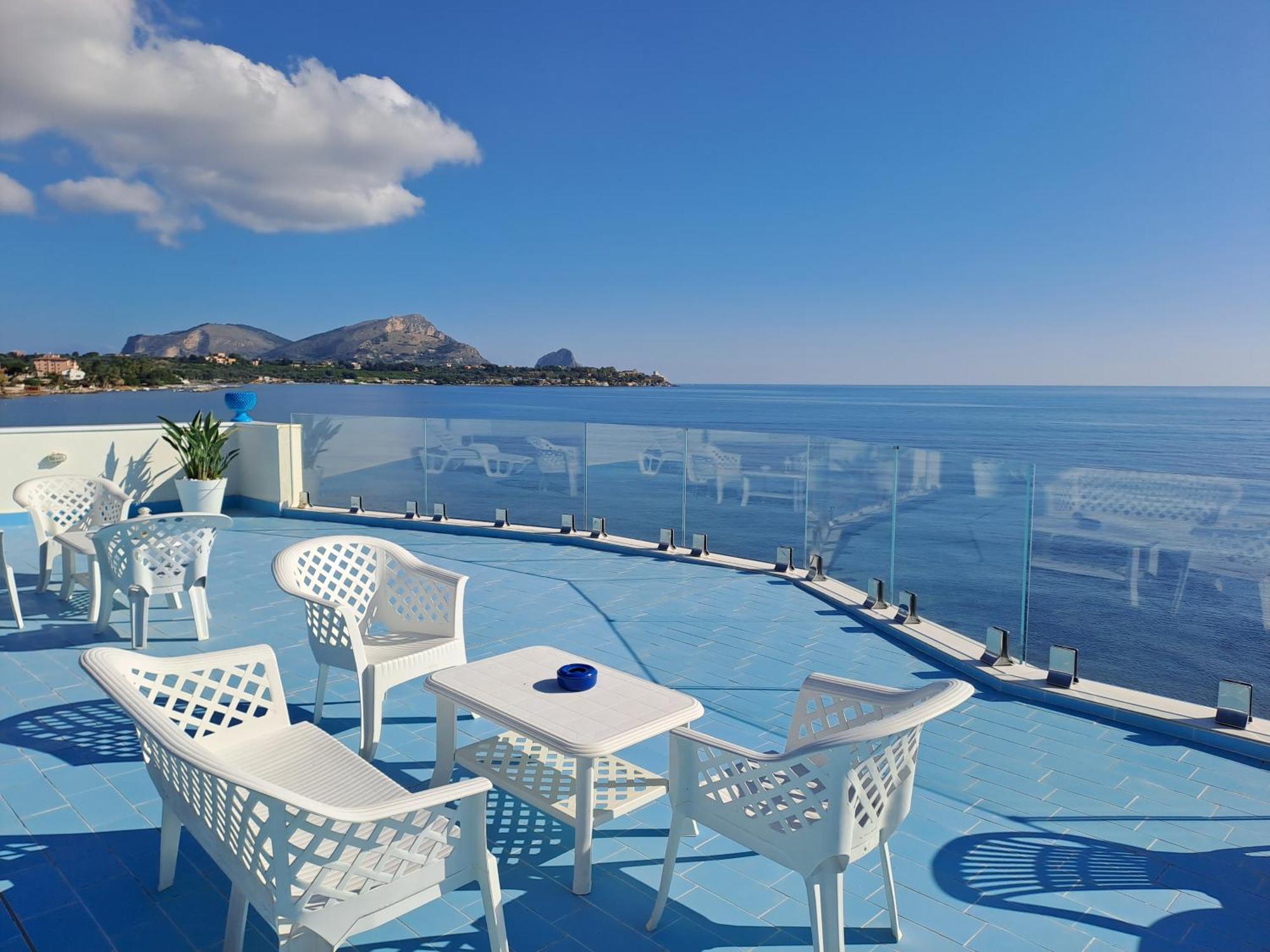 Blue Life, Sea-Luxury Rooms On The Beach Between Palermo And Cefalu' Casteldaccia Eksteriør bilde