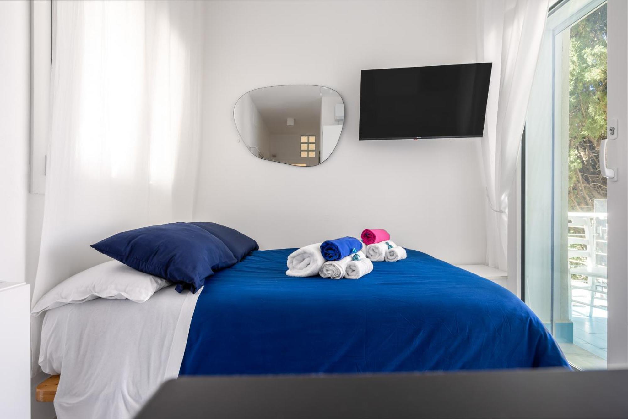 Blue Life, Sea-Luxury Rooms On The Beach Between Palermo And Cefalu' Casteldaccia Rom bilde