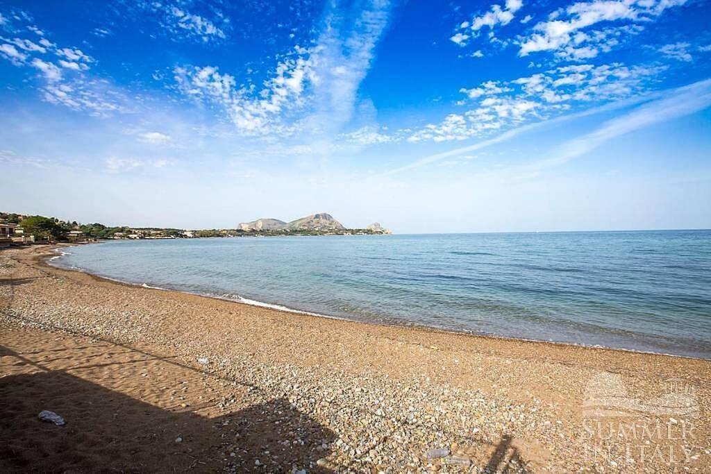 Blue Life, Sea-Luxury Rooms On The Beach Between Palermo And Cefalu' Casteldaccia Eksteriør bilde